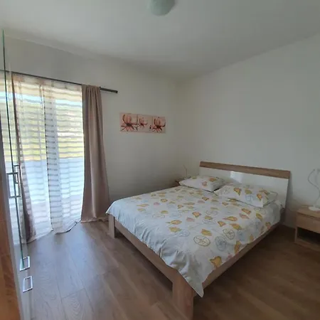 Damir Poldan Lägenhet Rab Town
