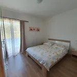 Damir Poldan Apartman Rab Town